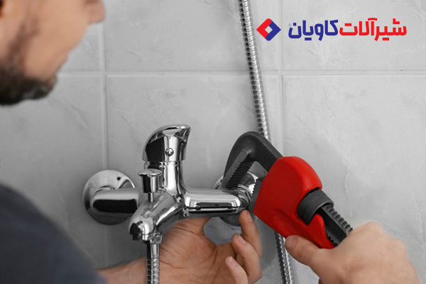 سفت کردن مهره  پشت شیر حمام